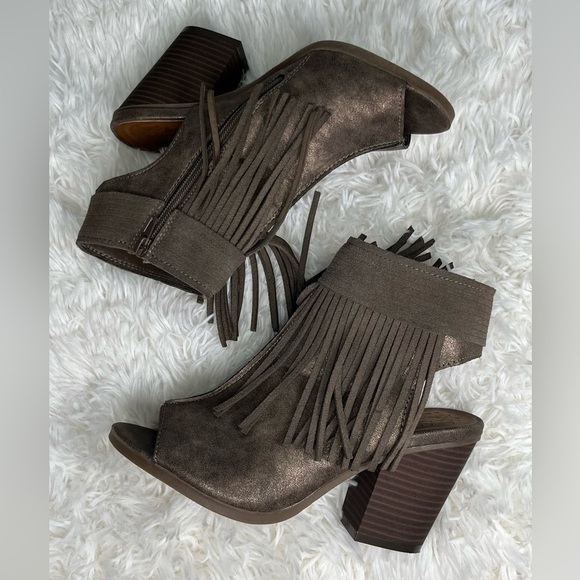 Sugar | Valera | Peep Toe Booties - Picture 5 of 13